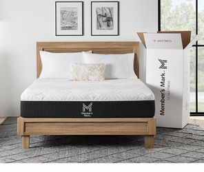 Twin size Member's Mark Memory Foam Mattress