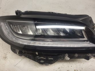 Lincoln Nautilus passenger side headlight assembly