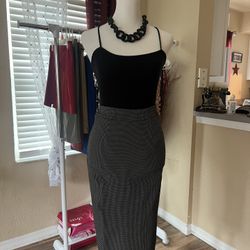 Stretch Pencil Skirt