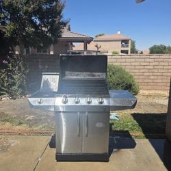 Char-Broil 5-Burner BBQ Grill w/ Side Burner & Gas Line – Only Needs Igniter