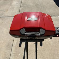 Coleman Sportster Portable Propane Grill