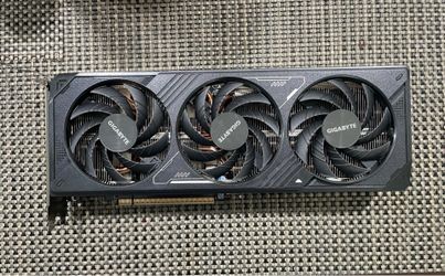 Gigabyte RTX 5070