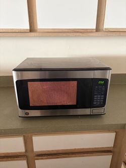 GE Stainless Steel Countertop Microwave