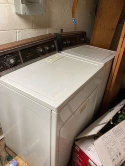 Kenmore washer and dryer set