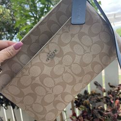 Coach cross bag 