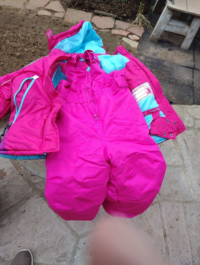 3T Snow Pants And Winter coat Hardly Used