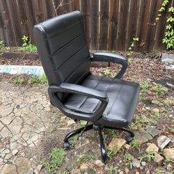 FREE Desk Chair In Good Condition 