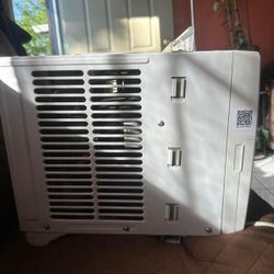 window air conditioner