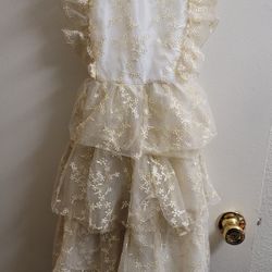 Beautiful Girls Size 8 Gold Lace Dress