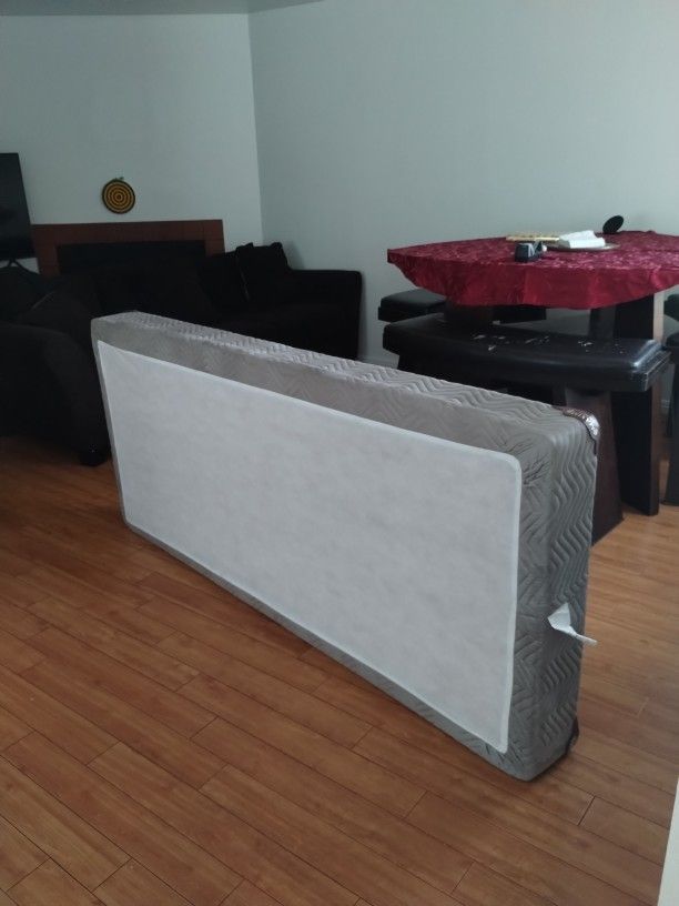 twin Box Spring Bed