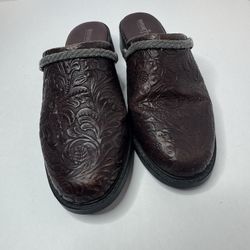 Minnetonka Brown Leather Mules Size 6.5 