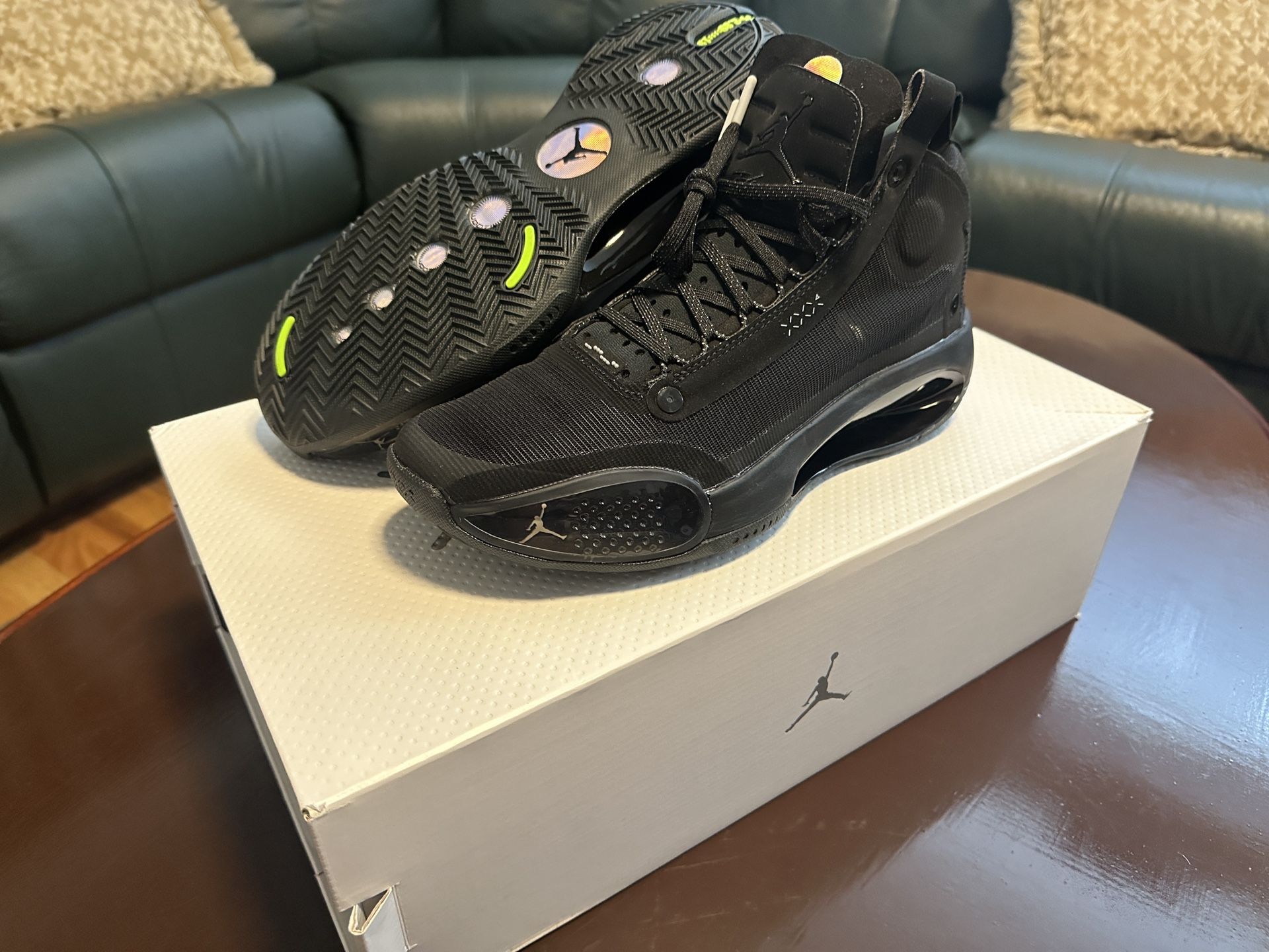 Air Jordan Xxxiv Black Cat 