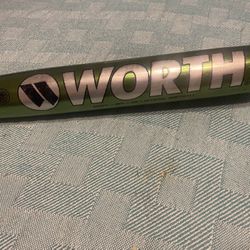Worth CU31 Slow Pitch Softball Bat 34” 28 ounce 
