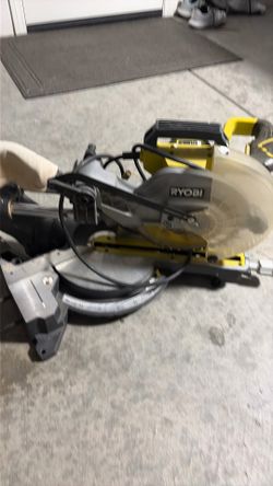 Ryobi Compound Miter Saw