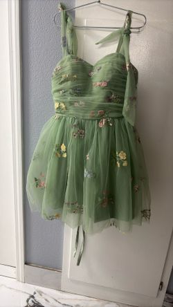 Vestido Para Señoritas. ( Niñas)))))Color Verde Claro Talla Mediano