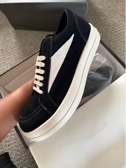 Rick owens ( black leather)