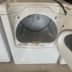 Electric Washer And Dryer For sale 