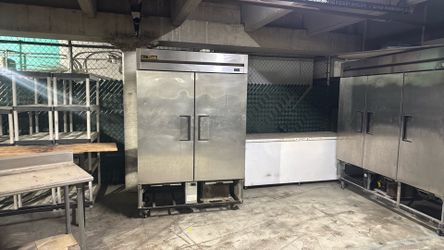 Restaurant refrigerator and freezer
