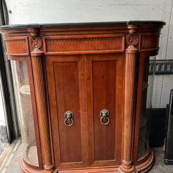 Antique Stand 