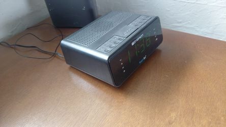Clock Radio