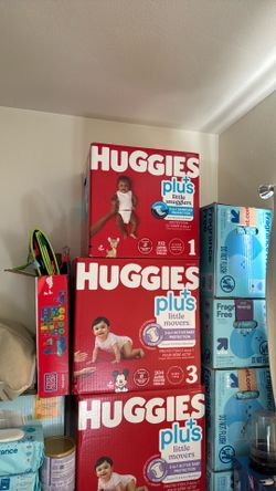 Baby diapers, Huggies