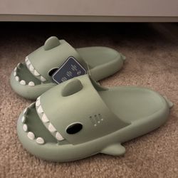 Green Shark Slides Size 7.5-8.5 