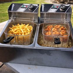 Brand new commercial double deep fryer for $90