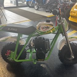 Typhoon pit bike ~brand new~trades Accepted