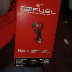 Milwaukee impact driver