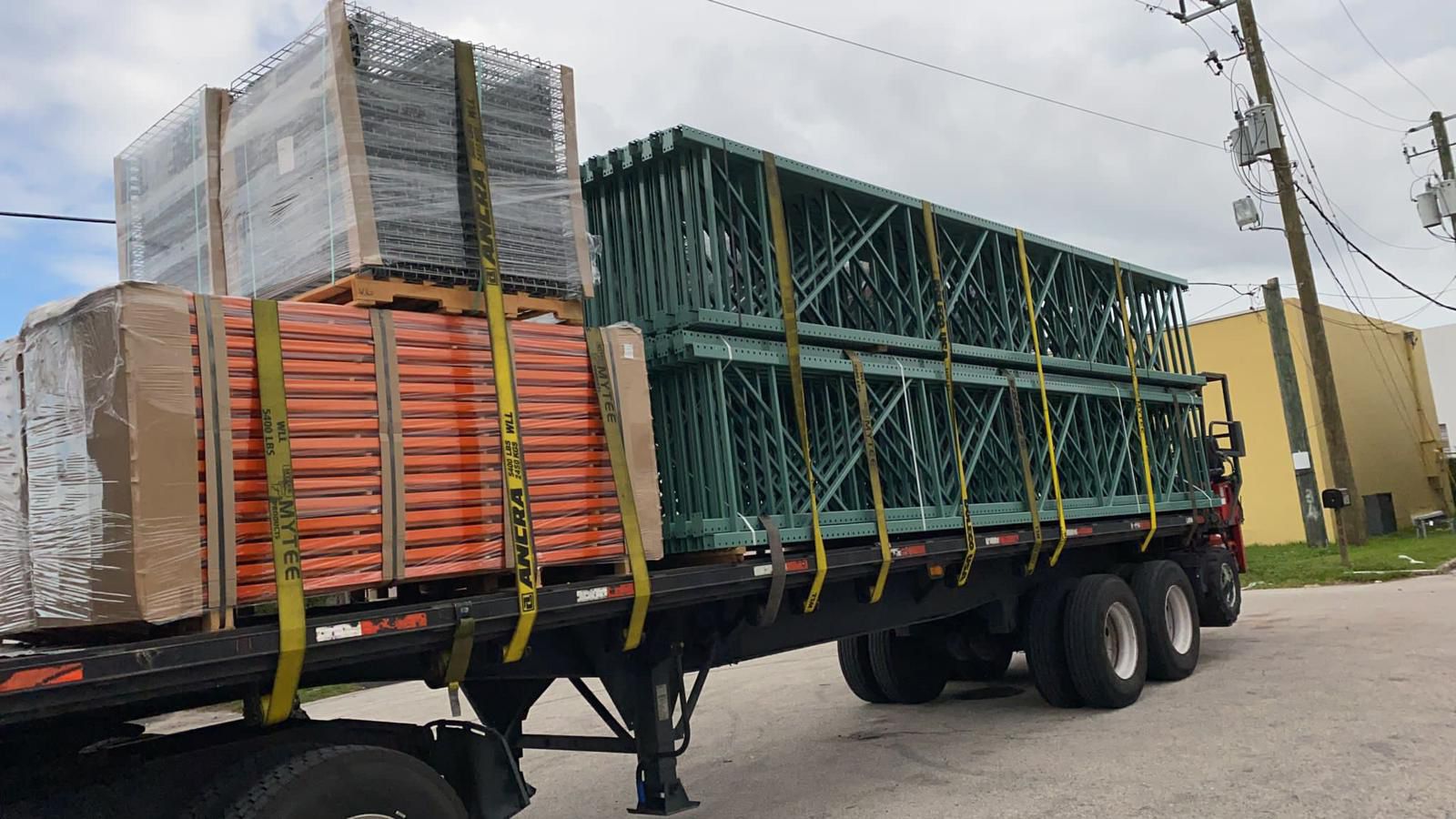 Pallet Racks Beams Uprights Wire Decks Forklifts Warehouse Industrial Racking