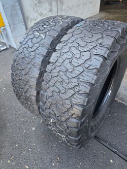 2 used tires Lt285 75r17 Bfgoodrich K02 $150.00