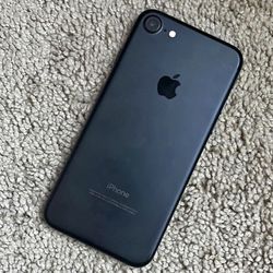 iPhone 7 Unlocked With Warranty 