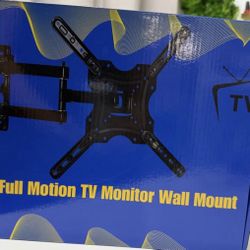 Full Motion TV Monitor Wall Mount.