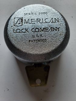 SECURITY LOCK FOR VANS, TOOL BOXES.