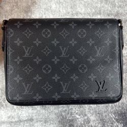 LV messenger bag