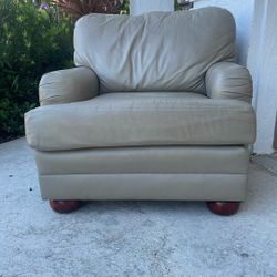 Love Seat ($1300 Retail)