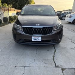 2016 KIA Sedona LX
