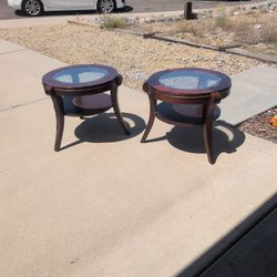 2 Side Tables