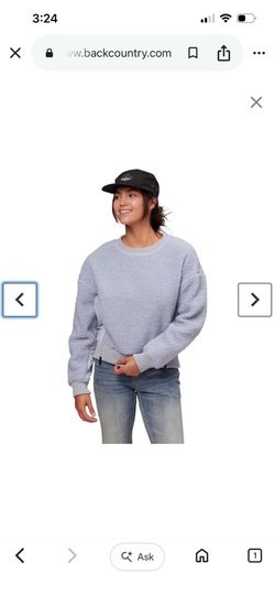 Backcountry NWOT Women’s soft, Sherpa Pullover, Medium