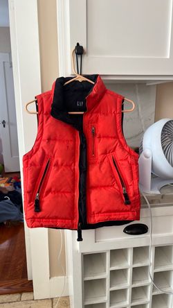 Gap Down Vest