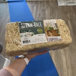 Craft Straw Bale