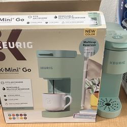 Keurig K-Mini Go Single