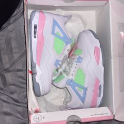 Jordan 4 Retro Valentines Drop