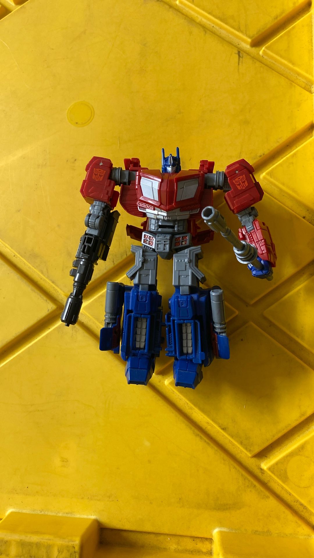 Transformers Optimum Prime Game Edition