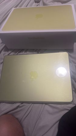 Mac book Neo Touch ID