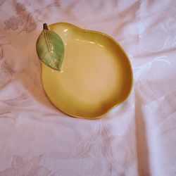 Pear-Shaped Plate