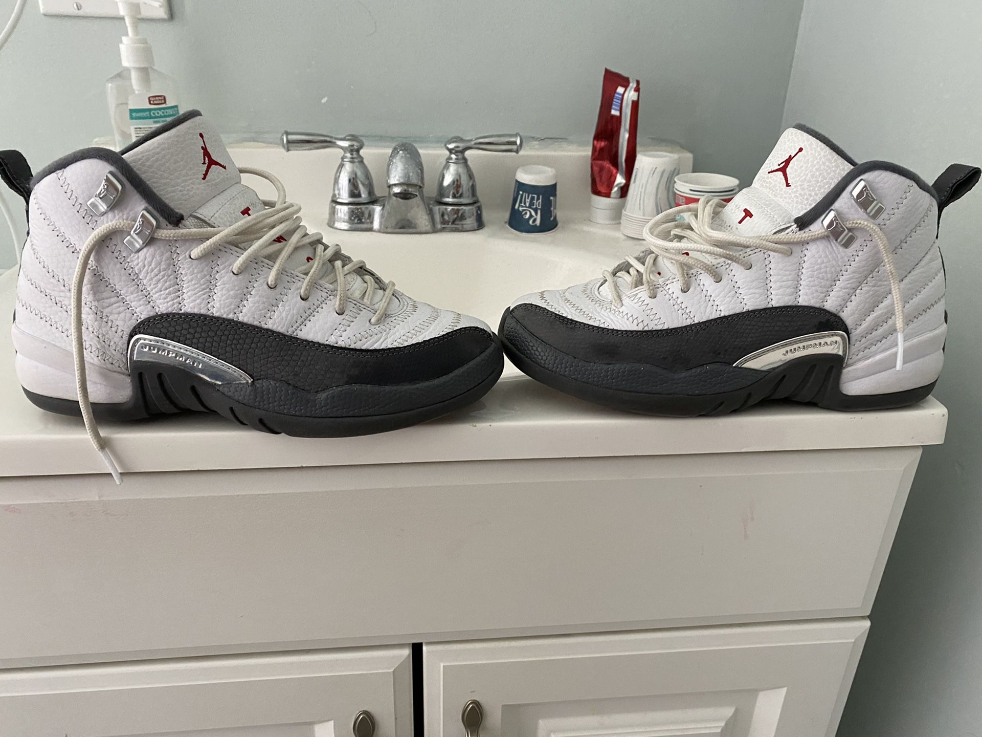 Jordan 12s size 5.5