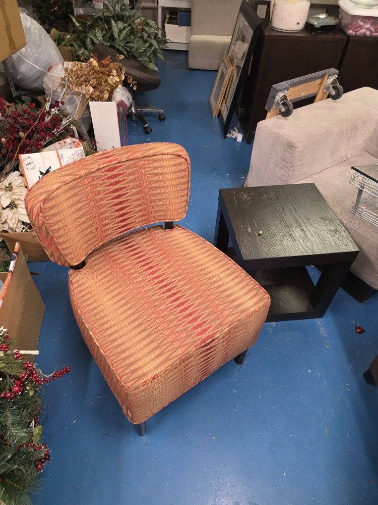 Lounge Chair 