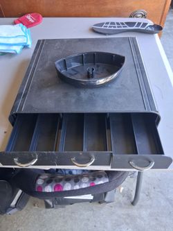Keurig coffee maker under drawers