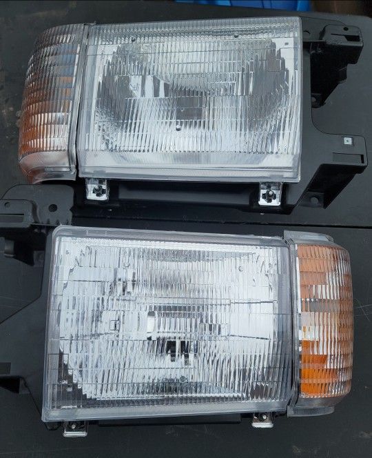 87-91 Ford F150 F250 F350 Bronco Headlights Luces Micas Calaveras Faros Faroles Focos Headlamps